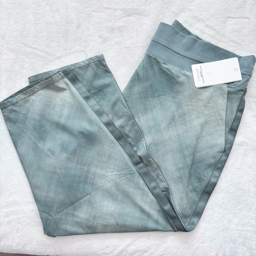 ATHLETA Nolita Slim Tapered Sage Green Printed Crop Pant--NWT--18 - Picture 10 of 15